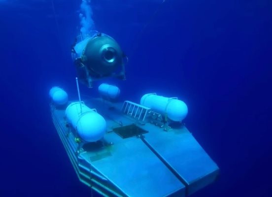 Подводницата "Титан" отива при "Титаник"