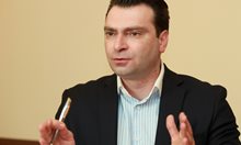 Калоян Паргов: Подкрепа за Бонев - не, но въпросът е има ли мегдан БСП да управлява в София, макар и с 9 съветници