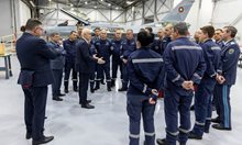 Първият F-16 от САЩ вече е наш, но каца тук чак през април