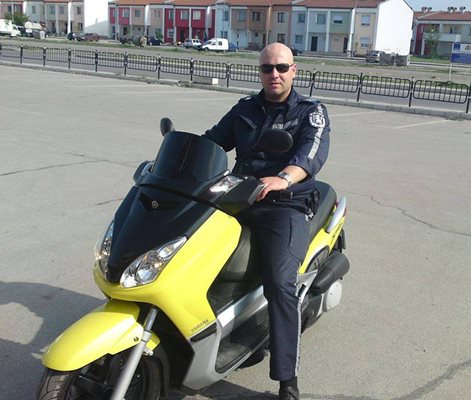 Загиналият полицай Делян Палазов бил изключително свестен, твърдят колегите му.