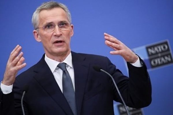 НАТО обеща по-голяма подкрепа за Украйна