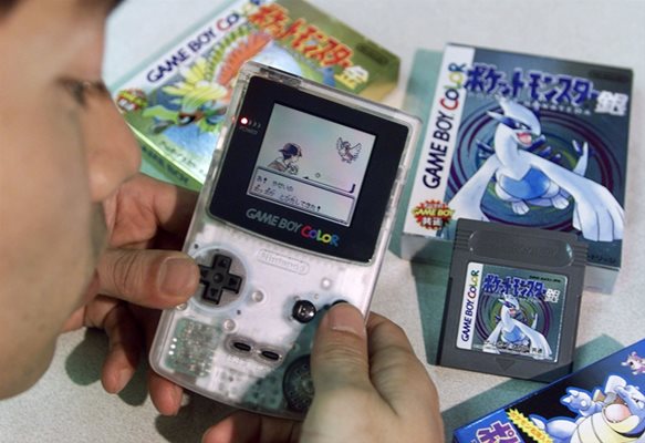 Първата поява на “Покемон” като игра за конзолата Game Boy.