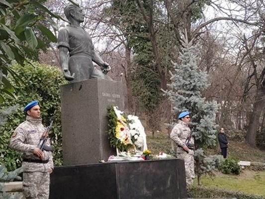 Паметникът на Васил Левски в Пловдив