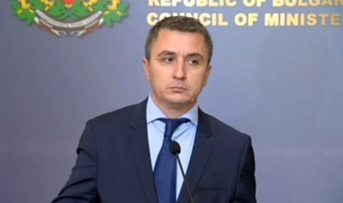 Министърът на енергетиката Александър Николов