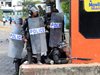 Южноафриканската полиция разпръсна протестиращи с гумени куршуми