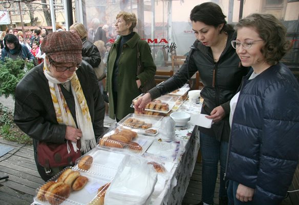 Не липсваха и руските пирожки.