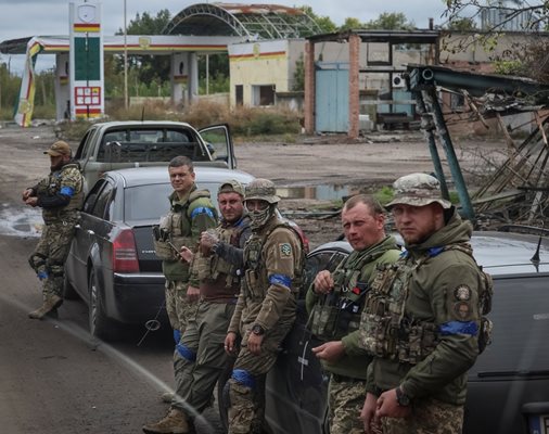 Украински войници СНИМКА: Ройтерс