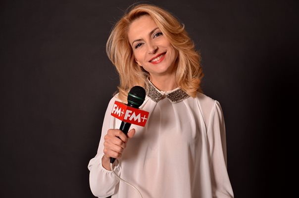 Ива Дойчинова от радио ФМ+: Не държа да съм маратонец в различни формати. Наесен  ще съм зад камерата