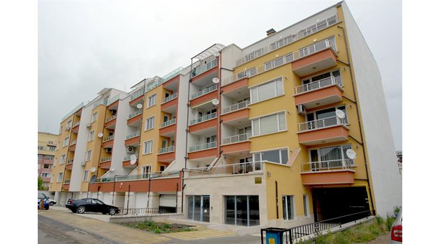 ИНВЕСТИЦИИ: Семейство Колеви влага 400 хил. лева от спестяванията си за два апартамента в кв. "Манастирски ливади".