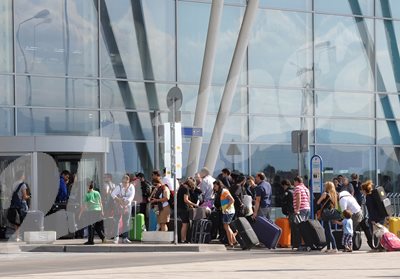 29 559 души са се завърнали в България, а напусналите са 31 хил.