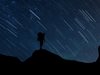 До 100 ярки падащи звезди на час ще се наблюдават в пика на метеорния поток Персеиди през август