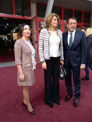 Десислава Радева с организаторите на фестивала - Елена Кристиано и съпруга й