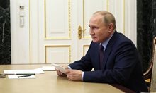 Как Путин размаха среден пръст зад гърба на Си Дзинпин