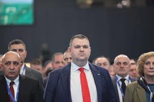 Официално: 544-ма избраха Делян Пеевски за единствен лидер на ДПС