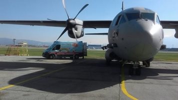 Спасяват живота на 7-годишно дете от Варна с военен самолет