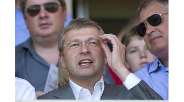 РЕКОРД: Дмитрий Риболовлев плати $4,5 млрд. на бившата си половинка Елена.