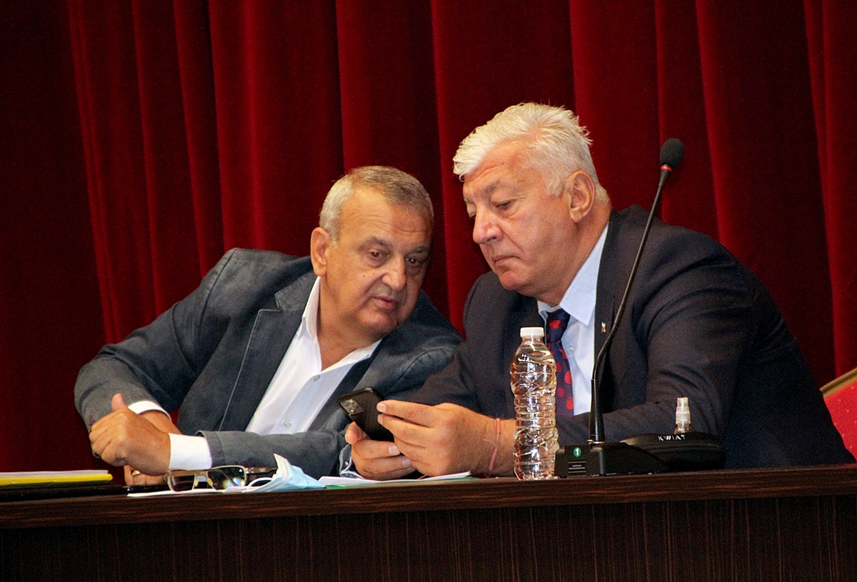 Съветниците решават за нарастването на дълга на Пловдив до 115,5 милиона лева