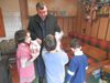 Кметът на Павликени раздаде подаръци 
на 51 деца в приемни семейства