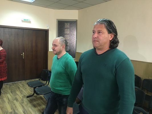 Георги Бранеков и Александър Николич чуха "Невинни". Снимки: Авторът