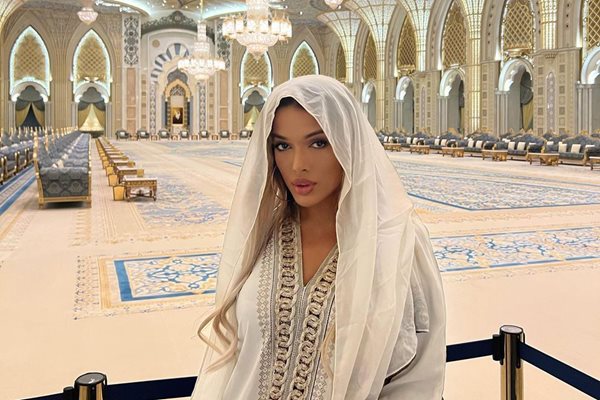 Диона става арабска принцеса за ЧНГ