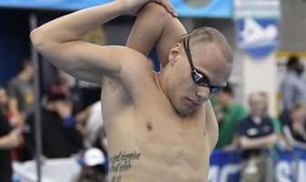 Най-добрият български плувец е преминал тест за коронавирус при завръщането у нас