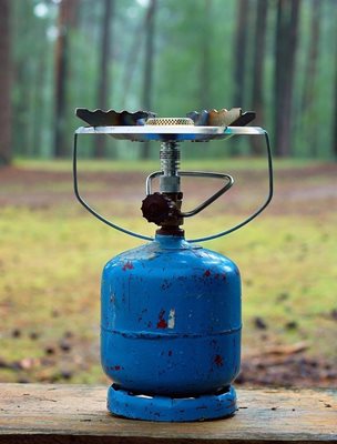 Неизправна газова бутилка предизвика пожар в Добричко, има пострадал Снимка: Pixabay