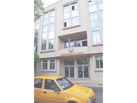Административният съд отказа да образува дело по жалбата на Тодор Бойчев срещу МВР. 
СНИМКИ: АВТОРЪТ