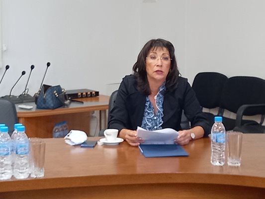 Шефката на РЗИ в Пловдив д-р Сийка Димчева обеща да засилят проверките.