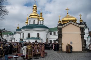 Скандал тресе Киевско-печорската лавра, руски свещеници отказват да напуснат