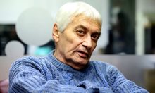 Почина Владо Даверов, заради когото има "Вчера"