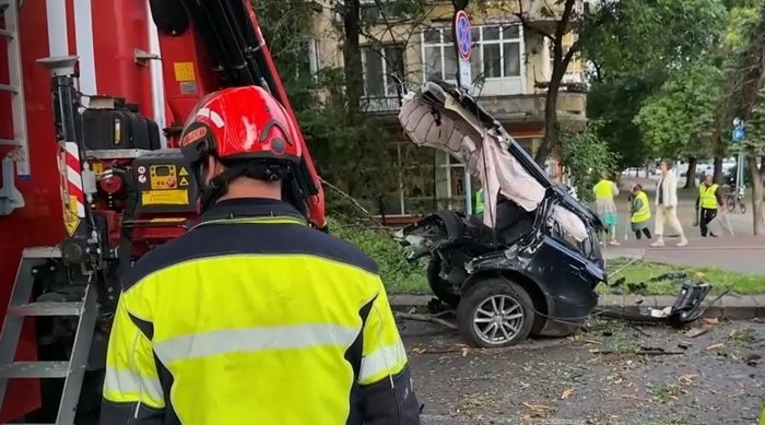 Влошило се е състоянието на пожарникаря, пострадал след тежката катастрофа в Пловдив