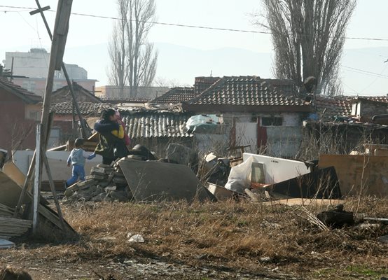 Терените са възстановени по закона за собствеността в началото на 90-те години на миналия век.