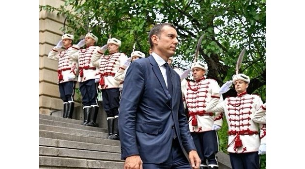 Кметът на София е четвъртият по протокол държавник в България.