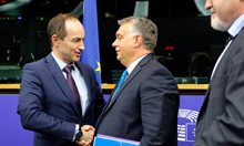Европарламентът блокира гласа на Орбан, ГЕРБ го защити