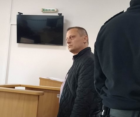Вуйчото на полицая трафикант Стоян Стоянов описа племенника си като добро дете.