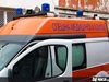 Млад шофьор заби кола в стълбище 
в Лясковец, пътник е в болница