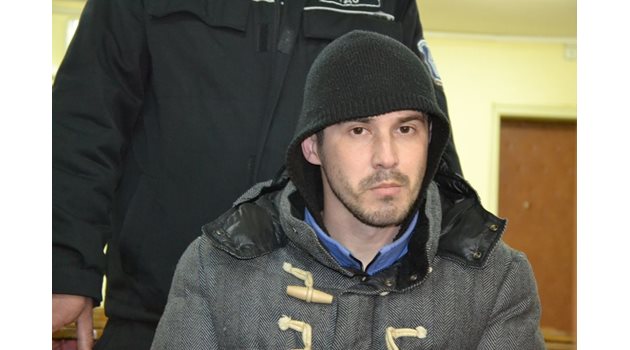 Младият мъж попадна в ареста 3 дни след като на 17 декември 2017 година малката Дамла беше открита безжизнена от майка си  СНИМКА: Ненко Станев