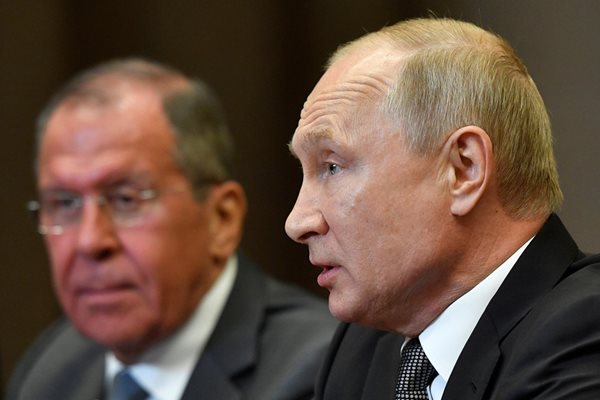Сергей Лавров и Владимир Путин на срещата с Майк Помпейо СНИМКА: Ройтерс