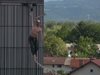 Студент се разходи на 25 метра височина над кампуса на университета си в Любляна