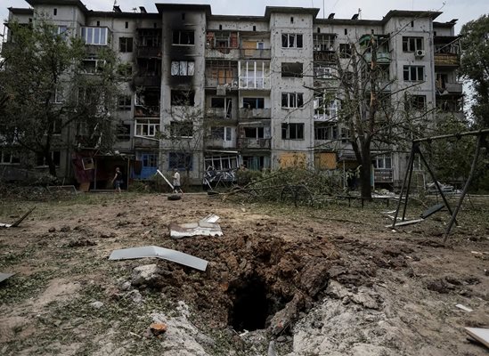 Международната общност обяви условията, при които ще предостави финансова помощ на Украйна за следвоенното й възстановяване. Снимка: Ройтерс
