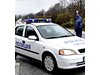 Осъждан бяга с кола, блъска полицейски патрул