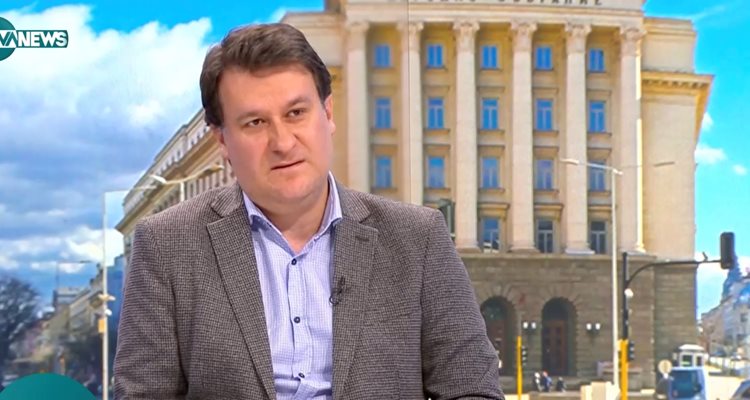 Милен Любенов: Очертава се петпартиен парламент