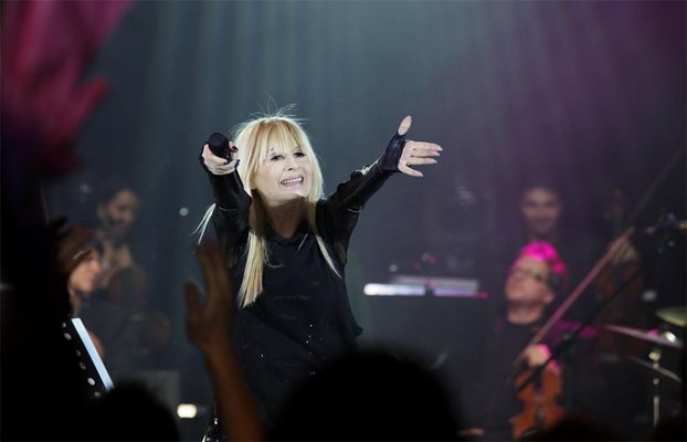 Лили Иванова на концерта си в "Арена Армеец"