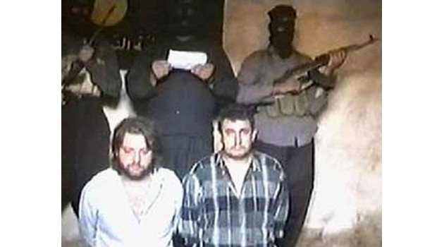 ТРАГЕДИЯ: Георги Лазов (вляво) и Ивайло Кепов бяха екзекутирани, защото Заркауи не искаше пари.