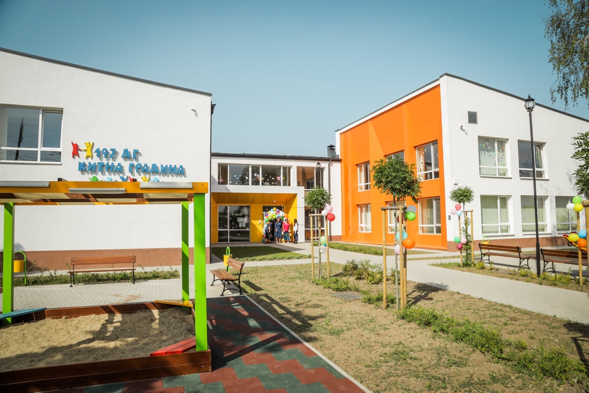 Обявяват второ класиране за общинските детски градини в София, 11 000 деца чакат