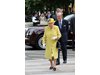 Защо кралица Елизабет Втора се облича с ярки цветове?
