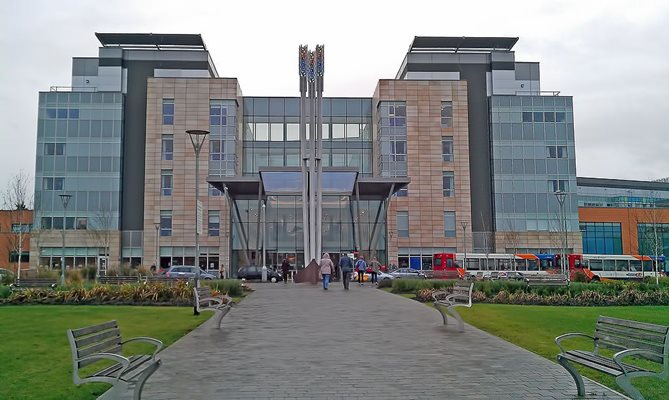 Болницата  в Питърбъро, в която българският лекар е работел по заместване през 2018 г.