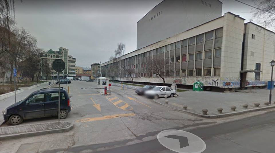 Общината в Пазарджик си взе 3 паркинга от наематели