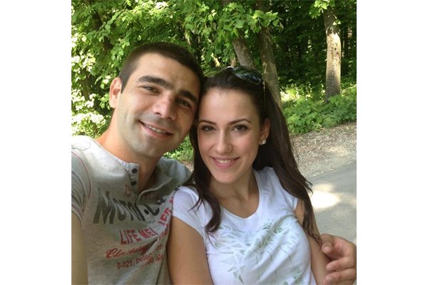 СКОРО: Стоянов и половинката му Венера очакват първата си рожба през май, но засега пазят в тайна пола на бебето.