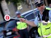Испания започва да снабдява полицаите си с камери, прикрепени към униформите им
